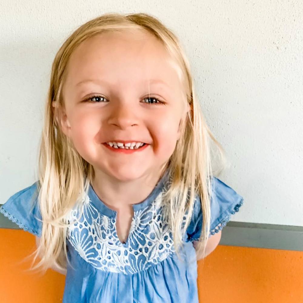 Meet your Posher, Whitney